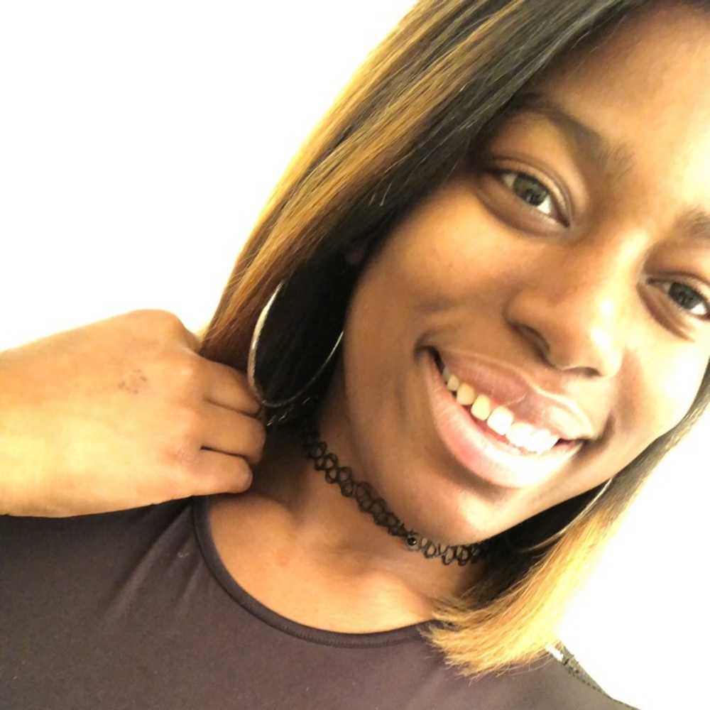 Meet your Posher, Jasmine